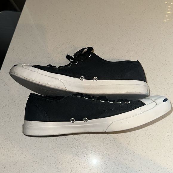 Men’s size 10.5 Converse Jack Purcell Low Top Shoes - Picture 3 of 7